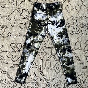 Electric & Rose size M Leggings